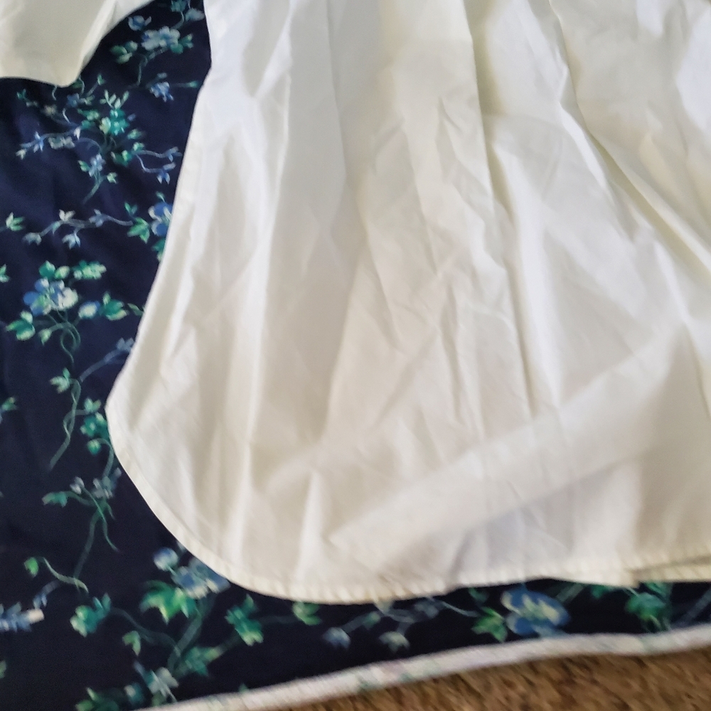 Shirt - Picture 8 of 9
